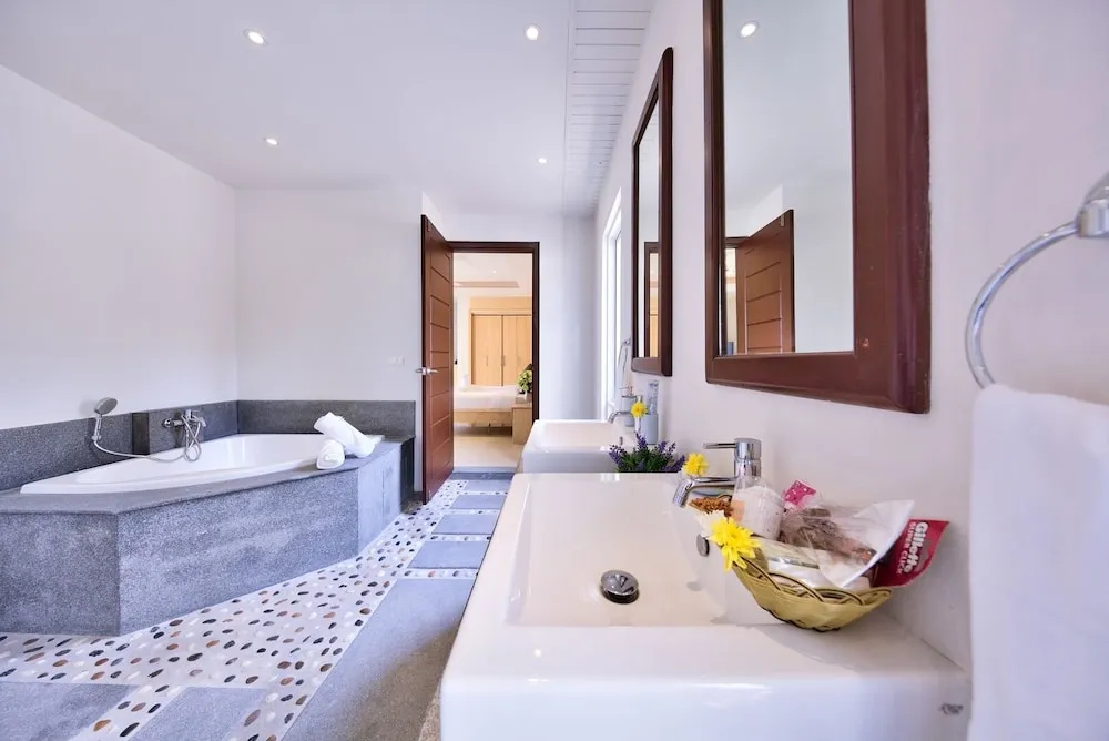 Standard Villa
