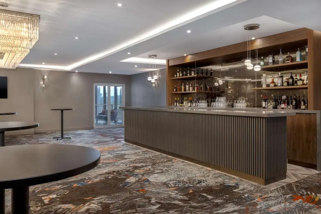 DoubleTree by Hilton Kingston