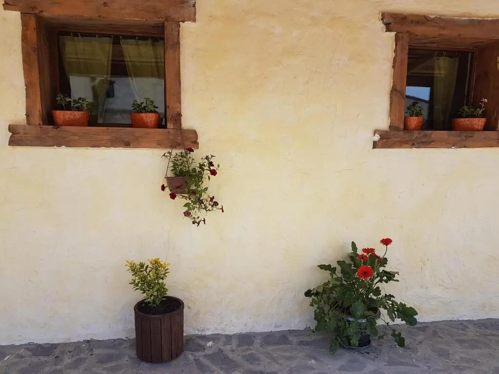 Standard Double room with balcony (full double bed)