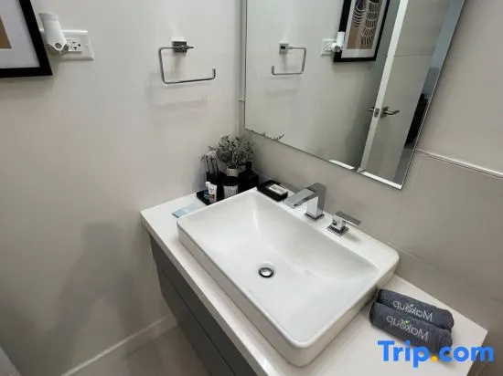 Serenity Suites