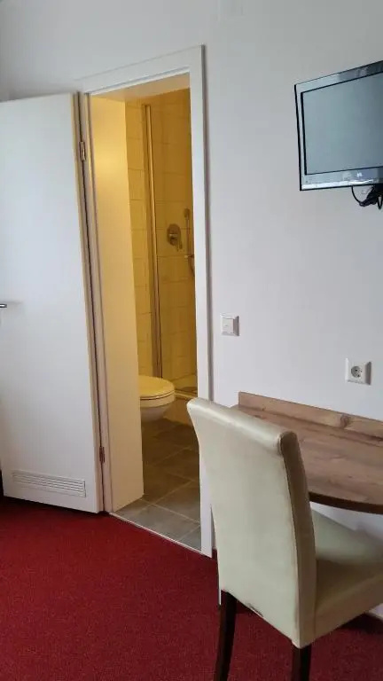 Hotel Alte Krone - Chambres