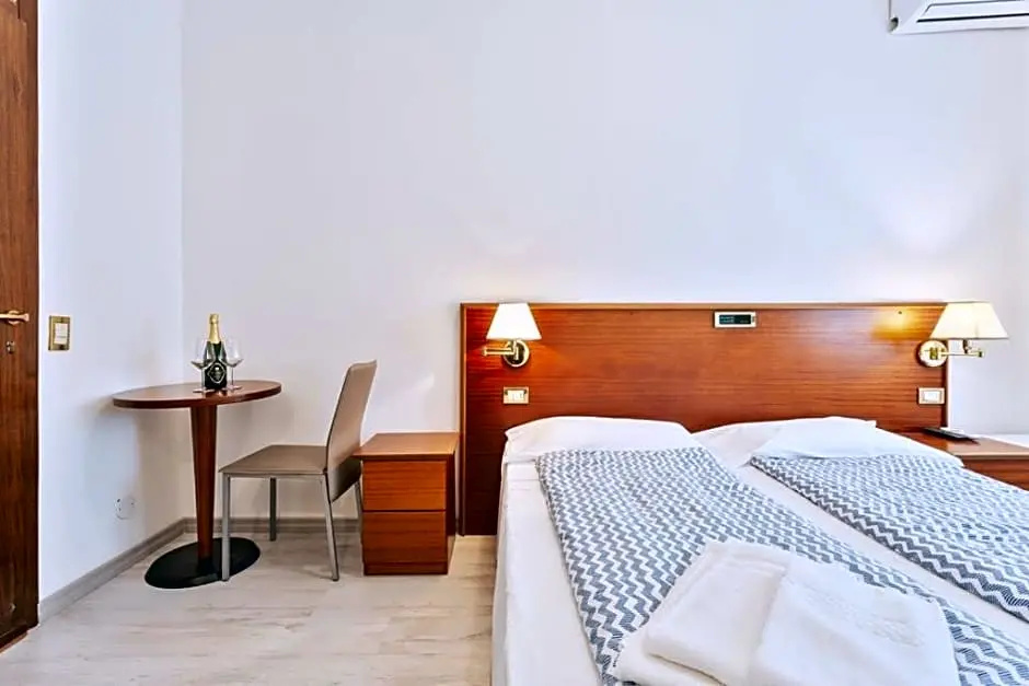 Albergo Gardesana - Chambres