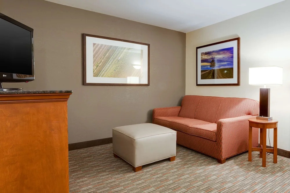 Drury Inn & Suites Greenville - Chambres