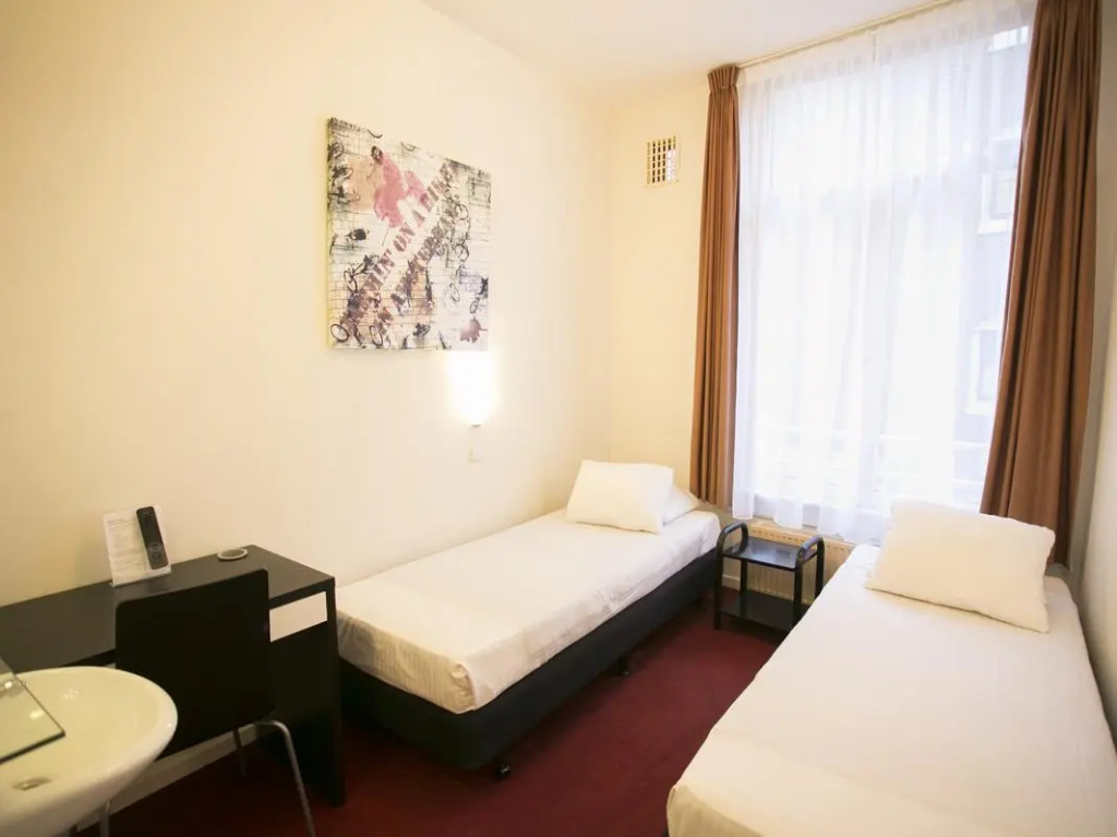 Budget Double room (twin beds)