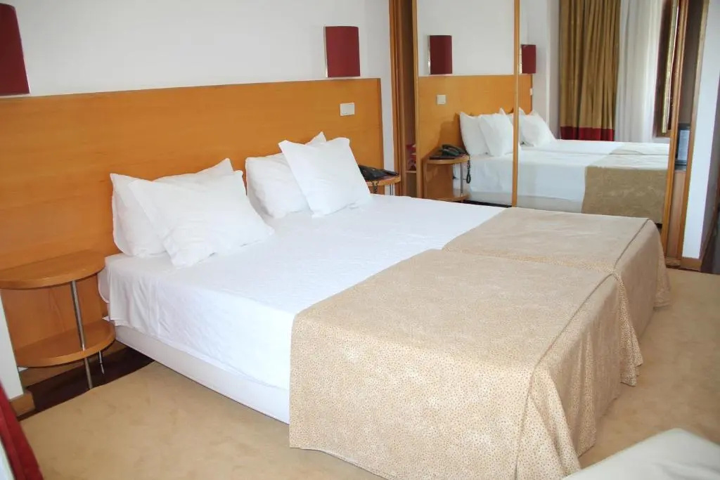 Hotel Porto Antigo - Chambres