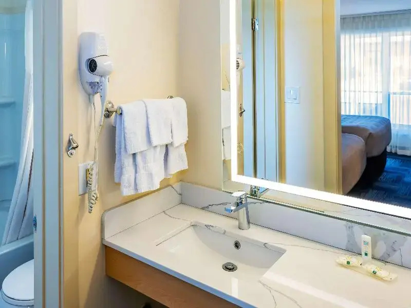 Quality Inn & Suites Garden of the Gulf - Chambres