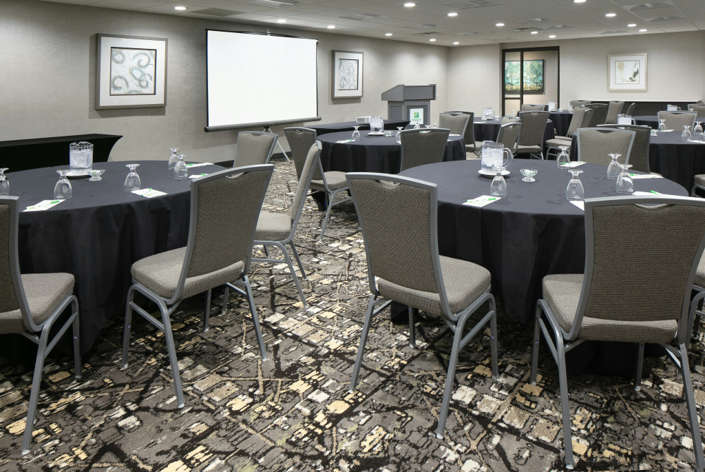 Holiday Inn Hotel & Suites Des Moines - Northwest by IHG - Général
