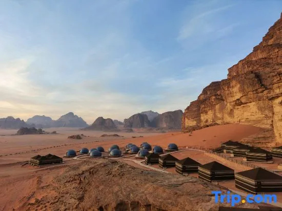 Mars Land Luxury Camp
