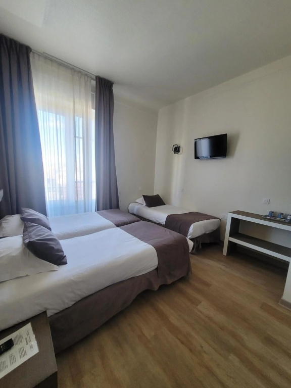 Hotel photo 28