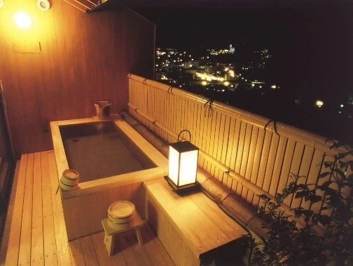 Standard room with mountain view