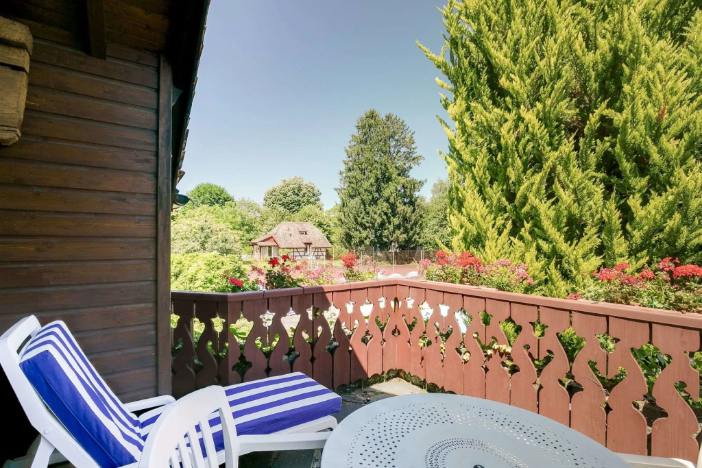 Balcony & Terrace