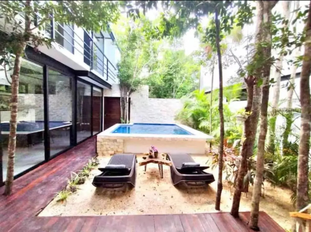 Supreme Jungle Holiday Home