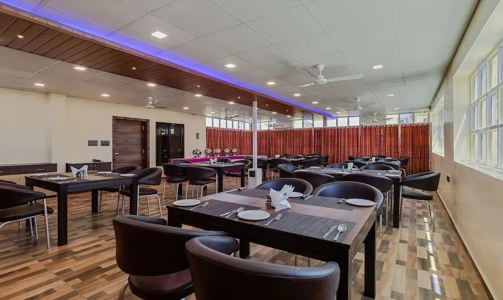 Hotel Mangal Vinayak