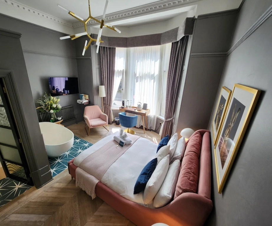 Superior room