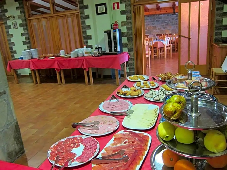 Hotel Mesón de L'Ainsa - Chambres