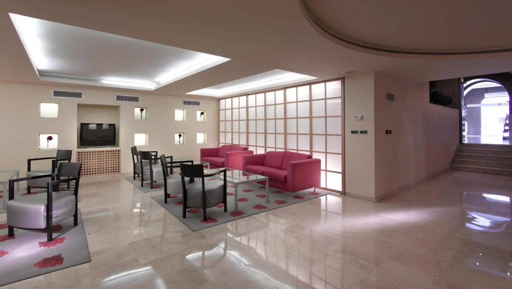 Hotel photo 16