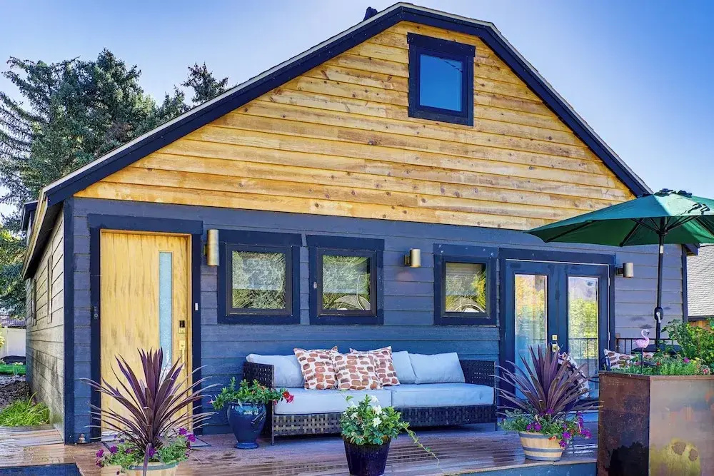 17 Mi to Sundance Mtn: Home w/ Shared Yard