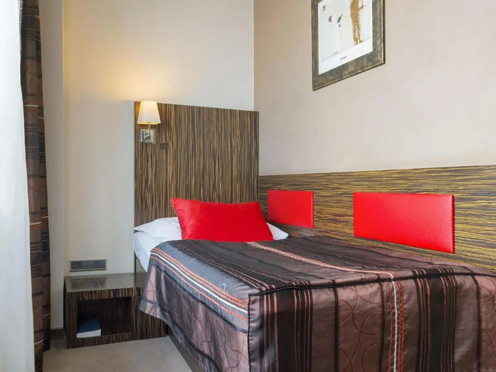 EA Hotel Crystal Palace - Chambres