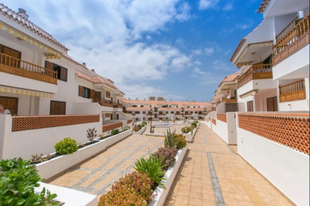 Aqua Vista El Cardon 1BR Free Parking Heated Pool