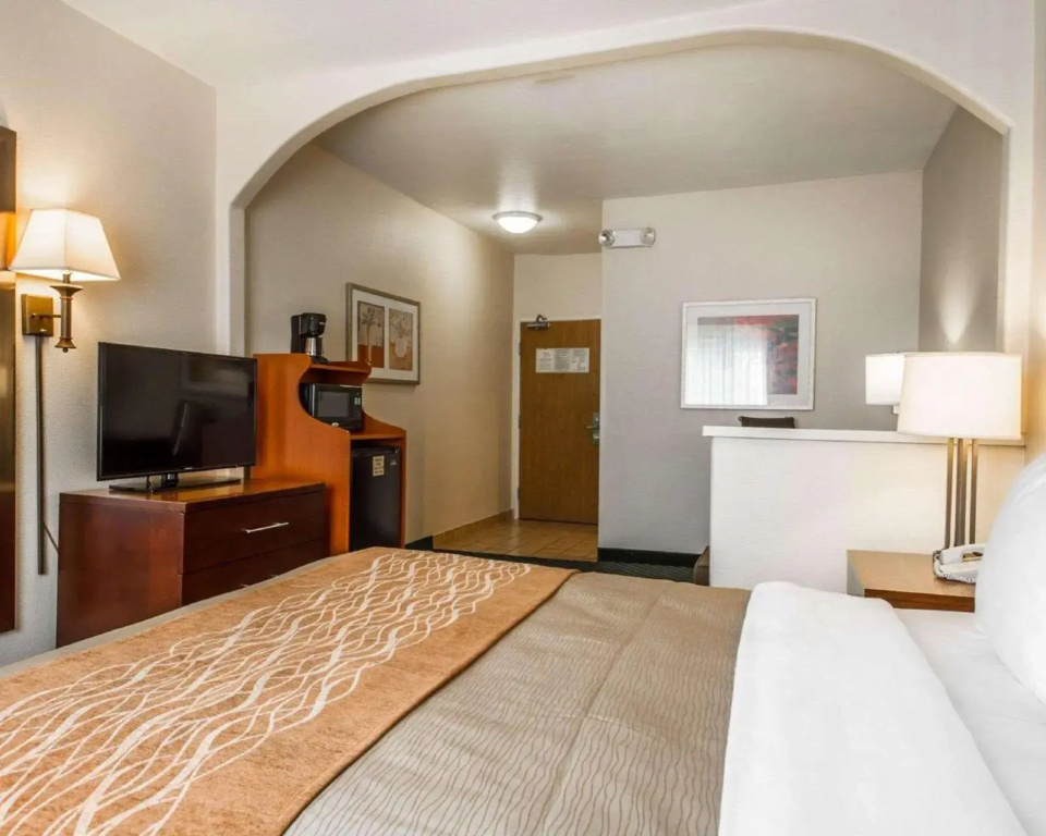 Comfort Inn & Suites Oakland - Général