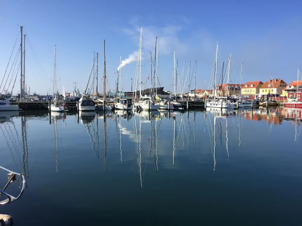 Thyborøn Cottages - Thyborøn Camping Hotel & Hytteby