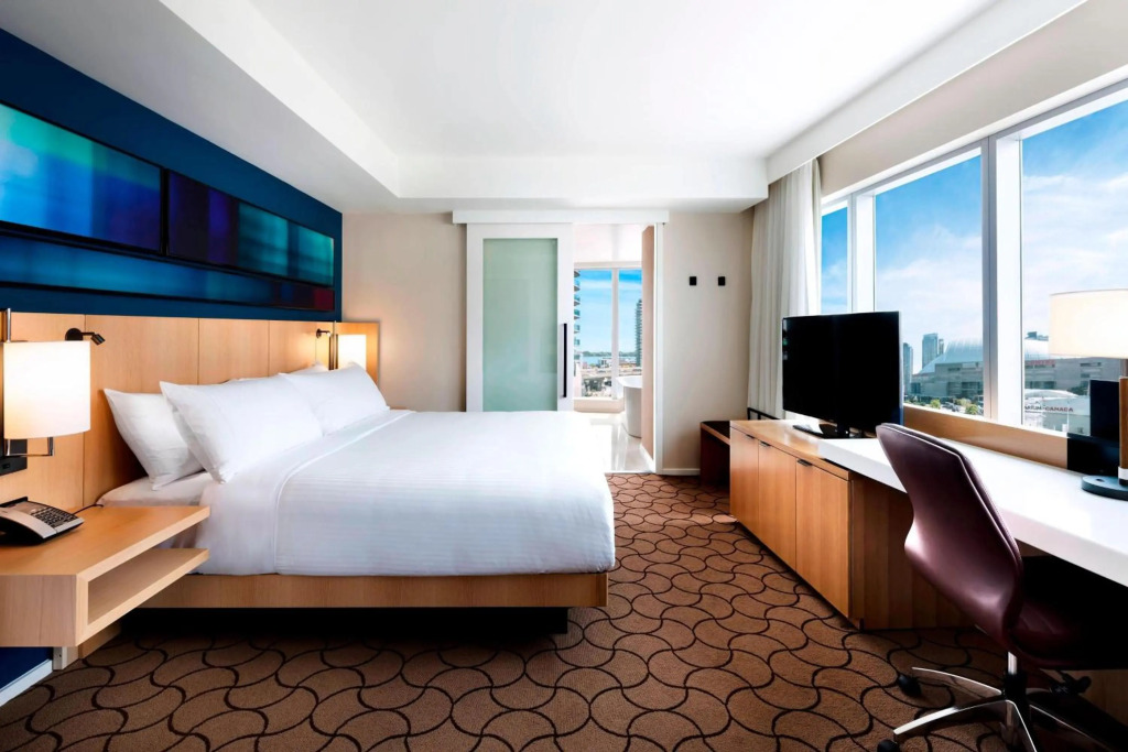 Delta Hotels Toronto by null