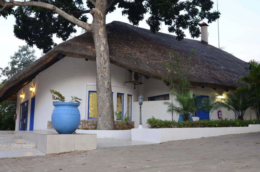 Hotel photo 12