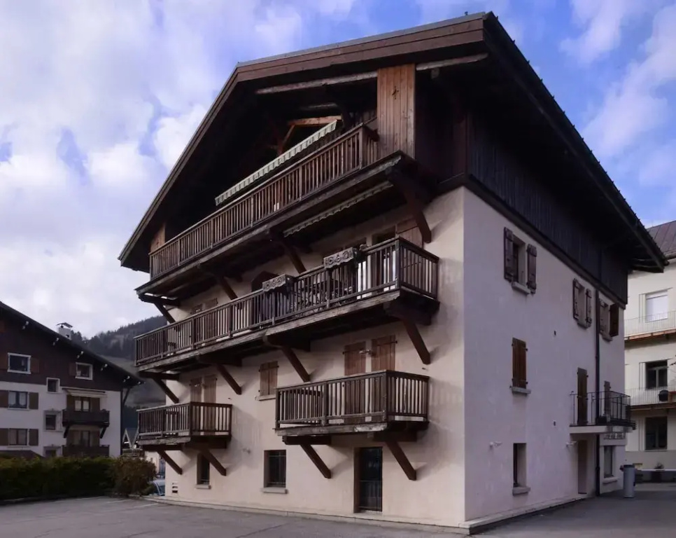 Pleasant 6p/2br Mountain Apartment - Megeve City Center