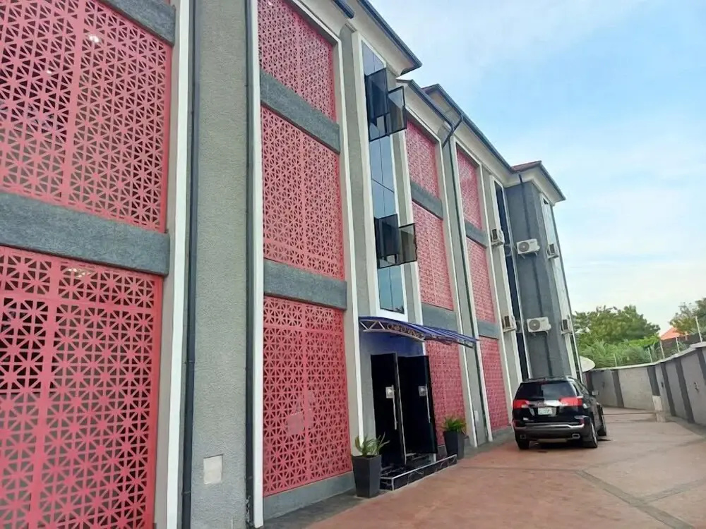 Daystar Luxury Apartment
