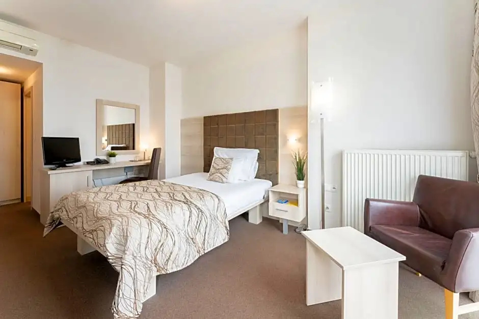 Hotel ANTARES - Chambres