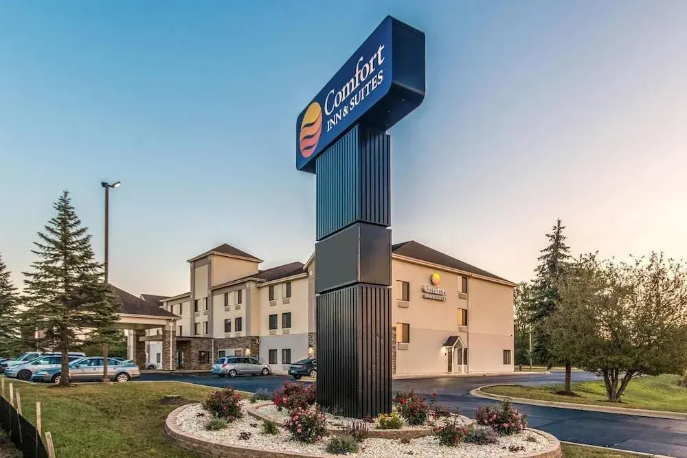 Comfort Inn & Suites