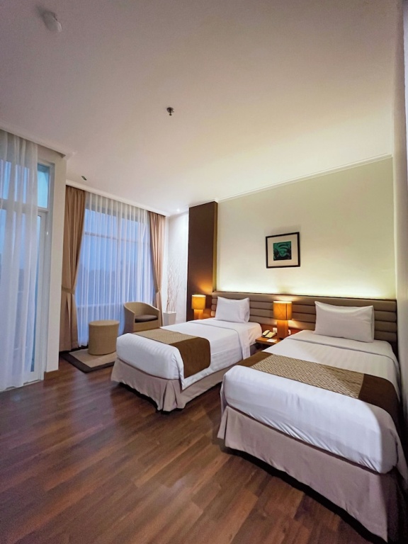 Executive Double room (full double bed)