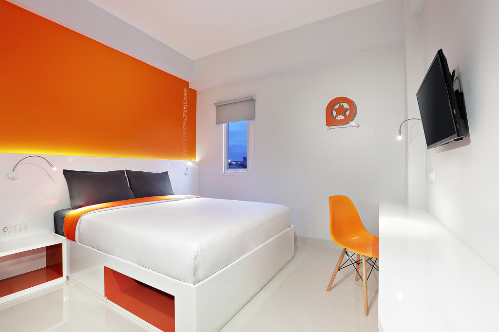 Starlet Hotel Serpong Room Type - Deluxe Room