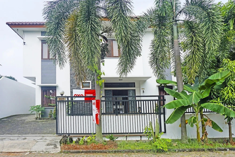 OYO 91349  Karawaci Taman Permata 3
