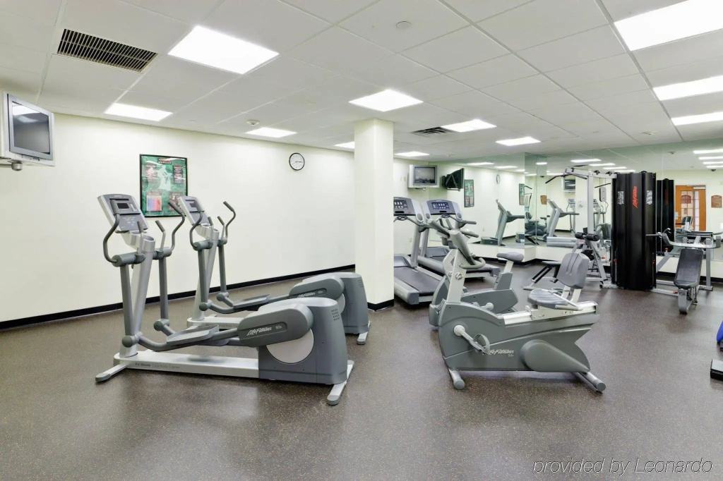 Holiday Inn Express Hotel & Suites Long Island-East End by IHG - фото 22