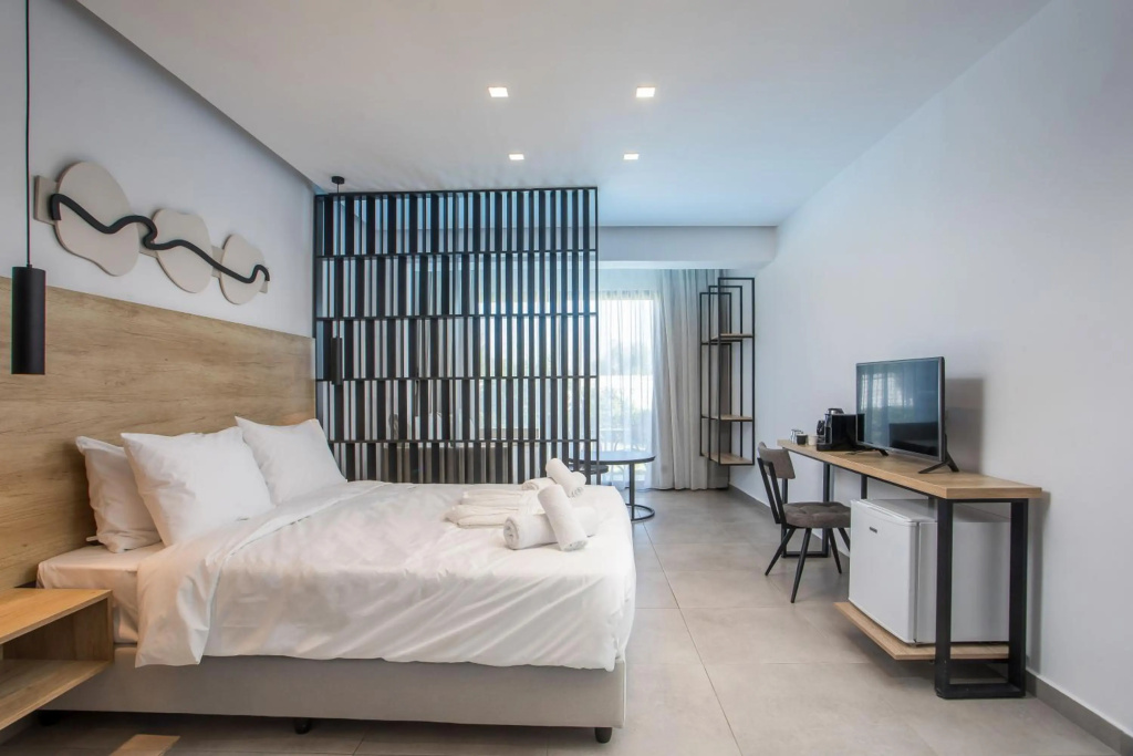 Aiora Aqua Resort