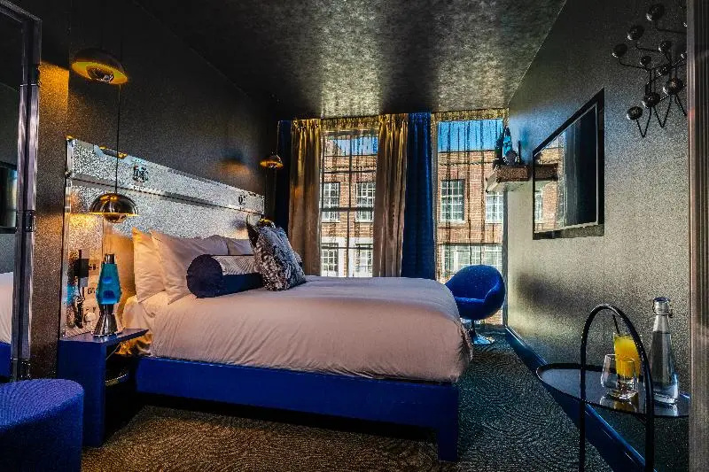The Megaro Hotel - Kings Cross St Pancras, London - Chambres