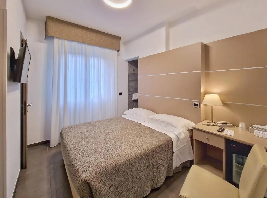 Economy Double room (full double bed)