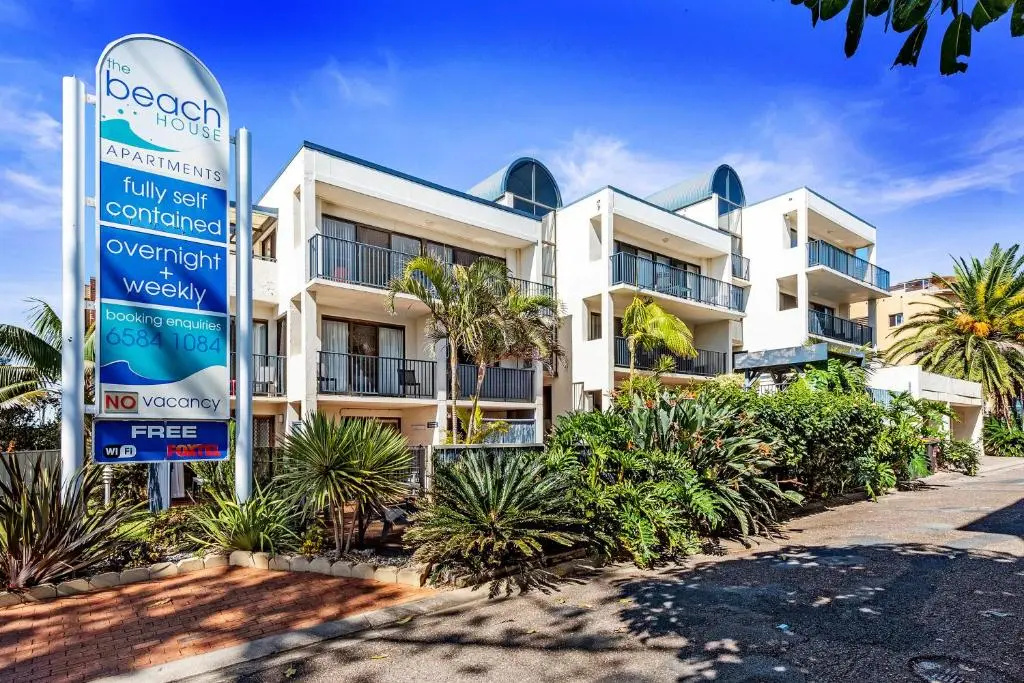 Beach House Holiday Apartments