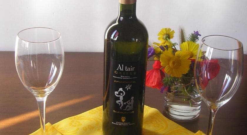 gallery_image_hidden_10