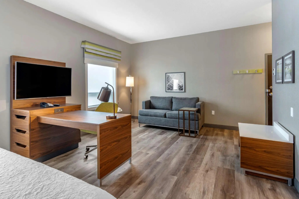 Double Studio (full double bed)