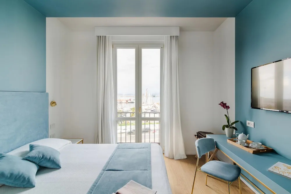 Standard Double room with sea view (full double bed)