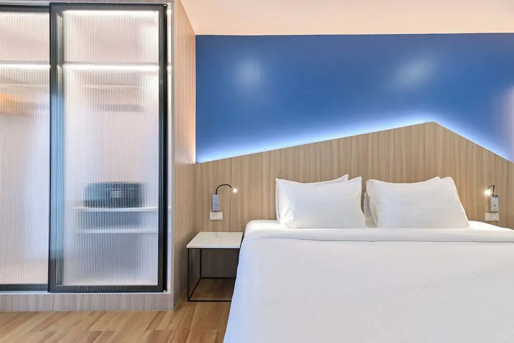 Superior Double room (full double bed)