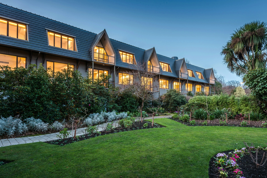 Chateau on the Park - Christchurch, a DoubleTree by Hilton