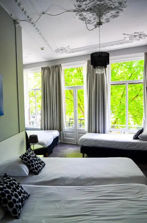 Bed in Dorm