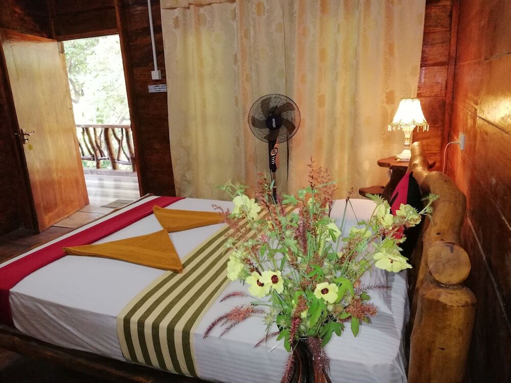 Sigiri Choona Lodge