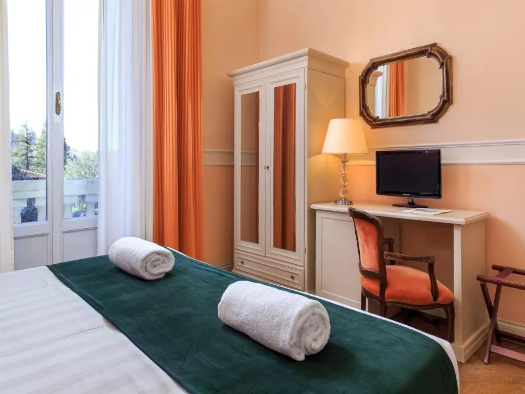 Comfort Double room (full double bed)