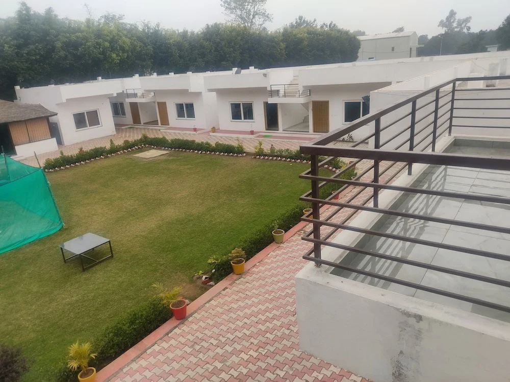 Great Tiger Resort