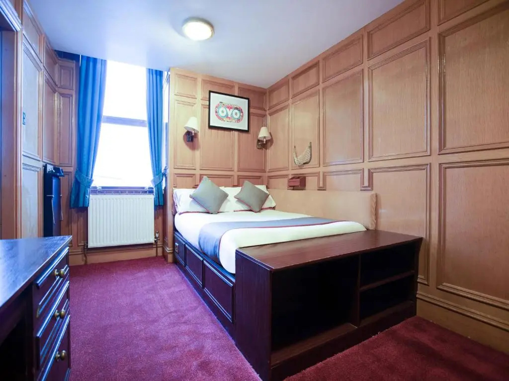 OYO The Rowers Hotel - Chambres