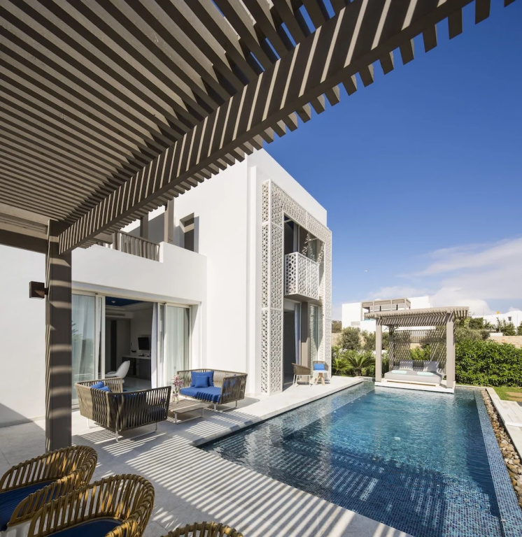Signature villa with balcony
